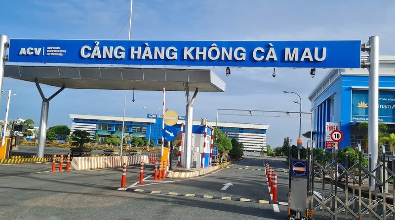 The Ca Mau airport upgrade and expansion project lacks serious raw materials. Photo: Nhat Ho