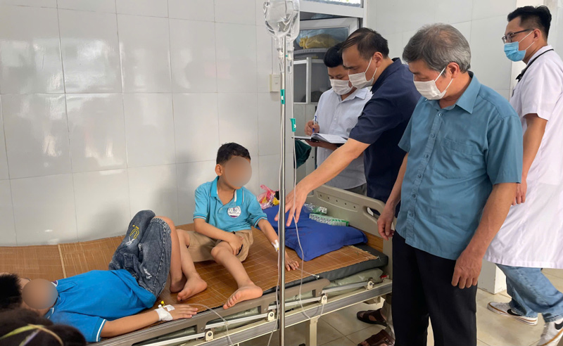 En los ultimos años, se han registrado numerosos casos de intoxicacion en niños de preescolar y primaria, que han sido hospitalizados. Foto: el gobierno.