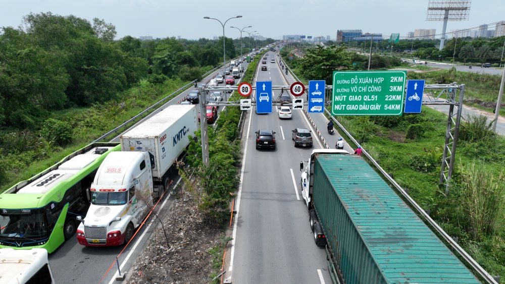 La autopista de la ciudad de Longcheng a la ciudad de Guiyang suele estar congestionada. Foto: Su hermano