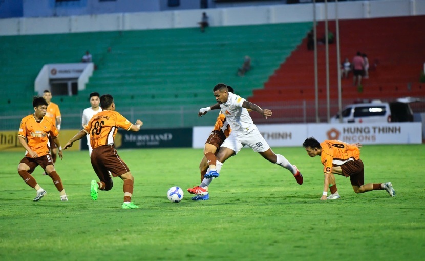 Hoang Anh Gia Lai co loi the sau ban mo ti so. Anh: BDFC