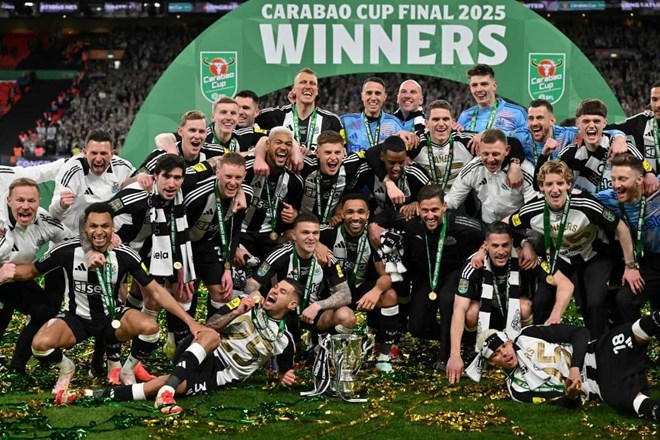 Newcastle danh bai Liverpool de vo dich Carabao Cup 2024-2025. Anh: AFP