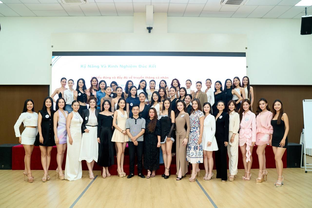 Anh: Ban to chuc cung cap.