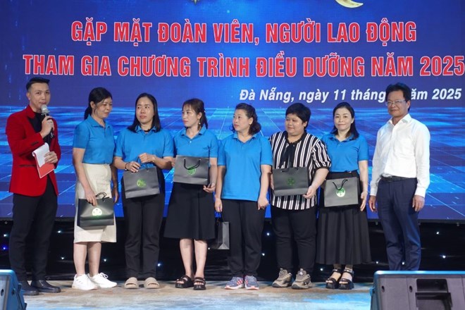 Công đoàn Đường Sắt Việt Nam tổ chức chương trình điều dưỡng cho người lao động