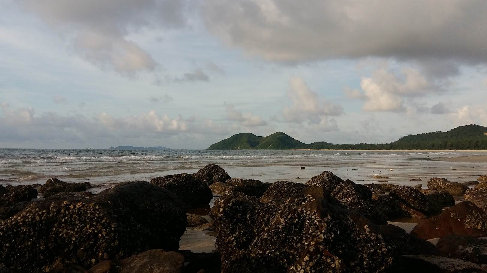 Một góc xã đảo Quan Lạn, huyện Vân Đồn, tỉnh Quảng Ninh. Ảnh: Nguyễn Hùng