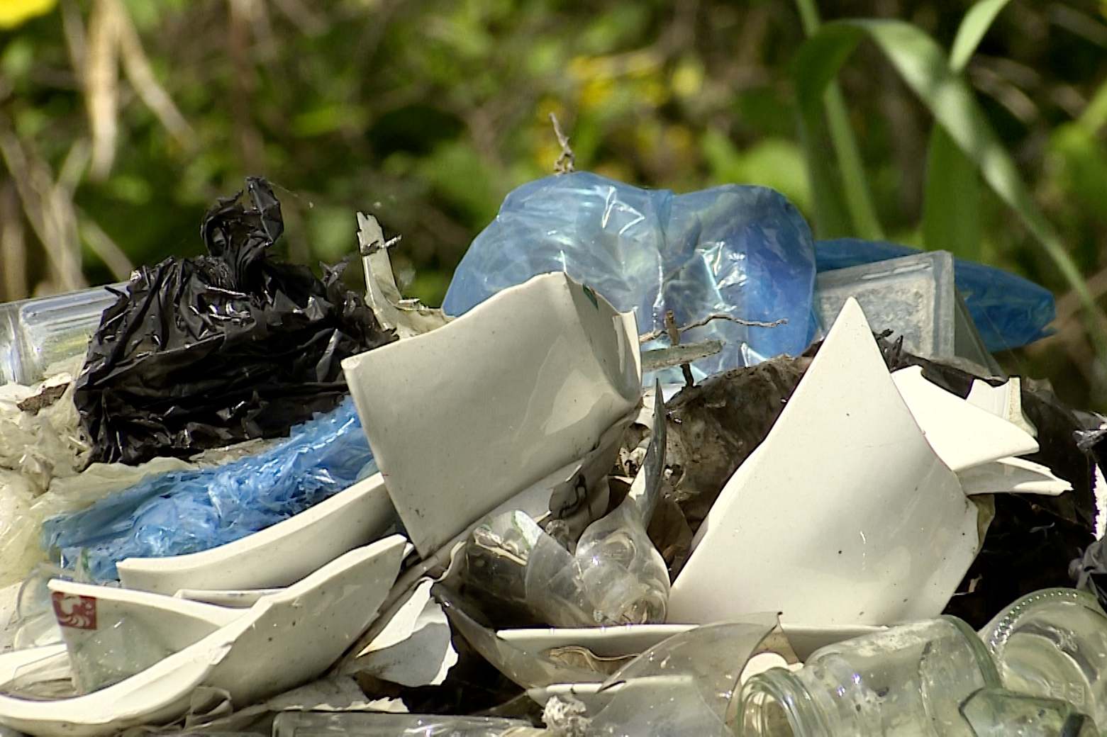 Los residuos peligrosos se acumulan en el Oeste. Imagen de la pagina web de la Universidad de Hong Kong