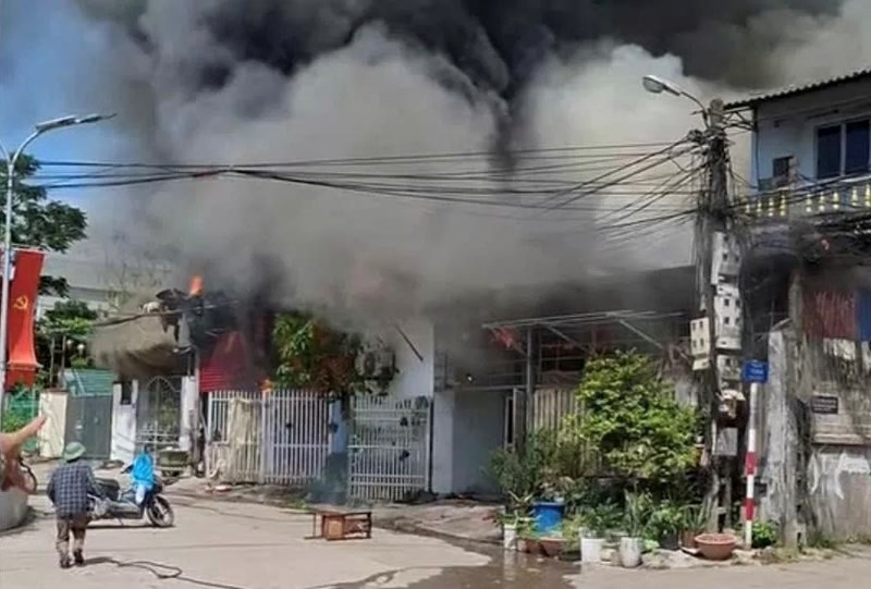 Fire scene in Gia Sang ward, Thai Nguyen city. Photo: Bao An