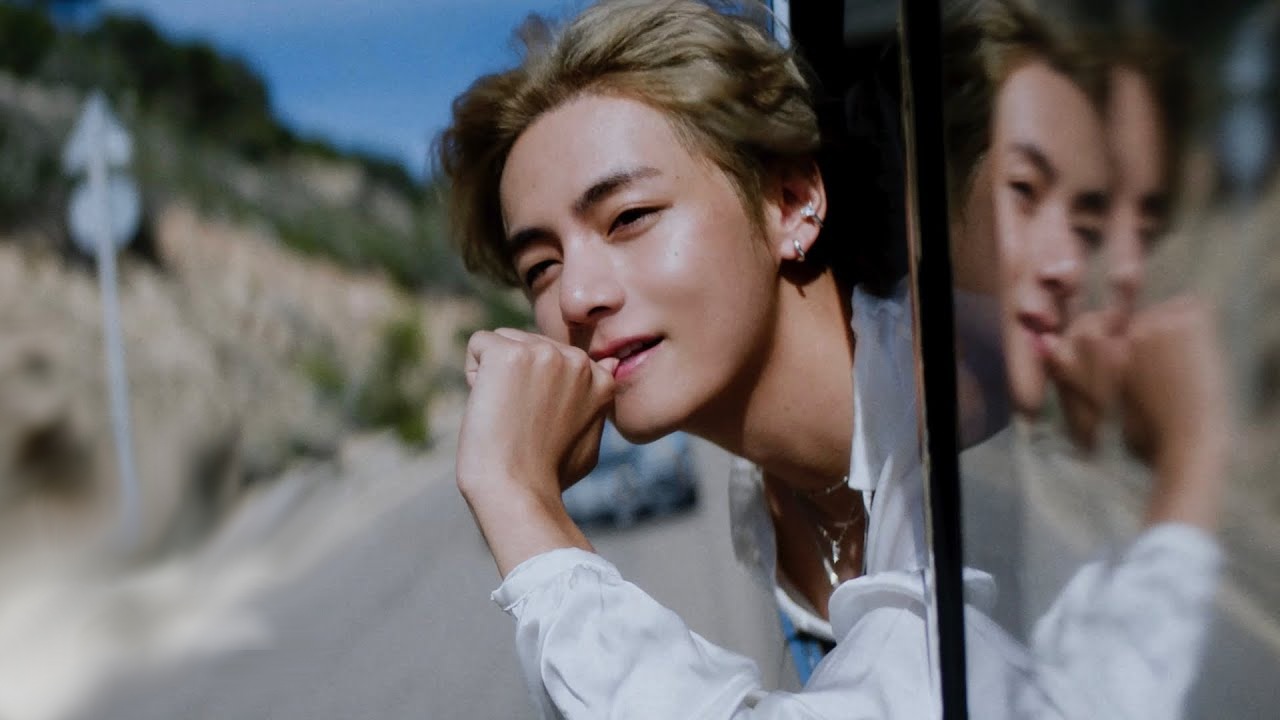 V (BTS) es el idolo de la popularidad de Kpop. Foto de la pelicula Slow Dancing