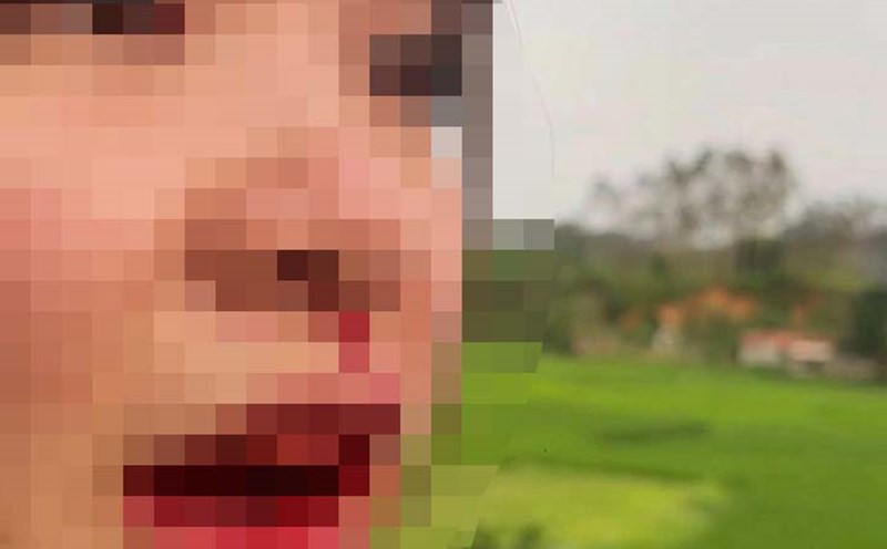 A girl in Bac Giang accused of being assaulted by a driver causing bleeding from her mouth. Photo: Cut from a clip provided by the people