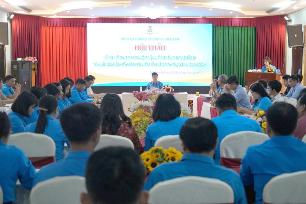 Quang cảnh hội thảo. Ảnh: Thành An