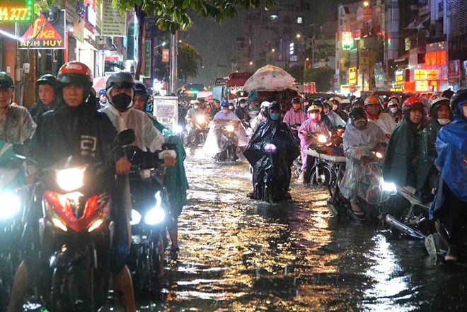 El pronostico para el sur es de lluvia localizada durante la tarde y la noche del 13 de mayo. Imagen de la ciudad de Shenzhen