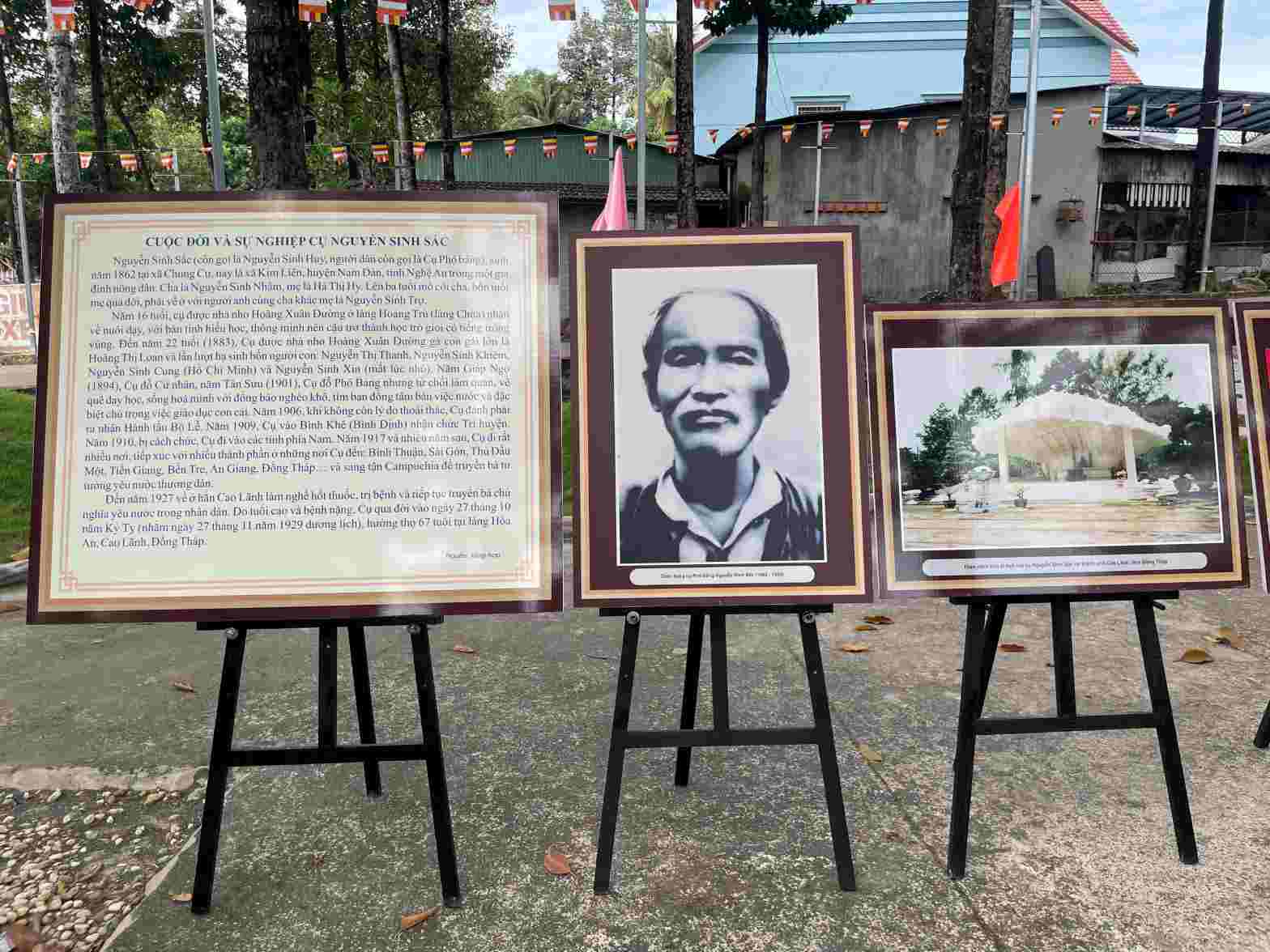 Memorial area on the anniversary of the death of Mr. Pho Bang Nguyen Sinh Sac at Hoi Khanh Pagoda. Photo: Dinh Trong
