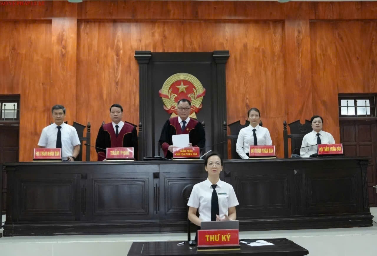Hoi dong xet xu tuyen phat bi cao Ly Hong Nam 9 tu ve toi giet nguoi
