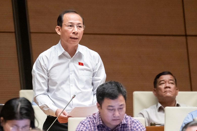 Đại biểu Võ Mạnh Sơn - Đoàn ĐBQH tỉnh Thanh Hóa