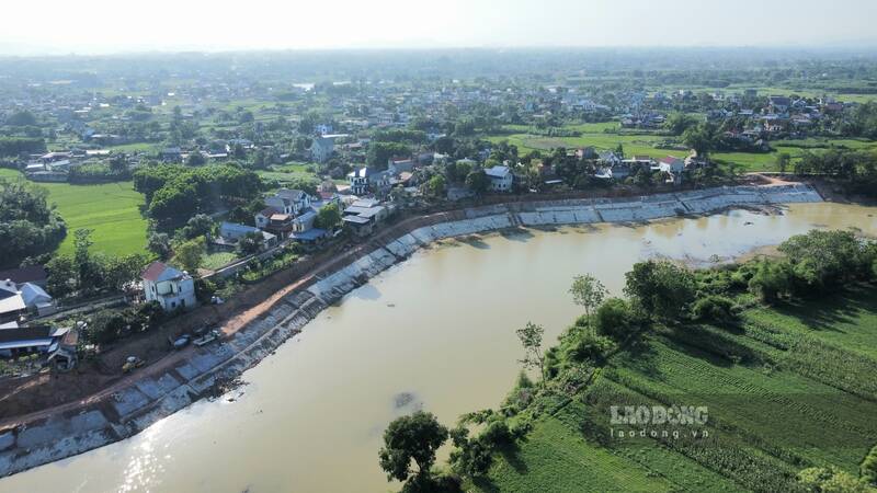 Proyecto de emplazamiento de emergencia en el rio Puente en la comunidad de Ma'an Lumin. Imagen de Lam Thanh
