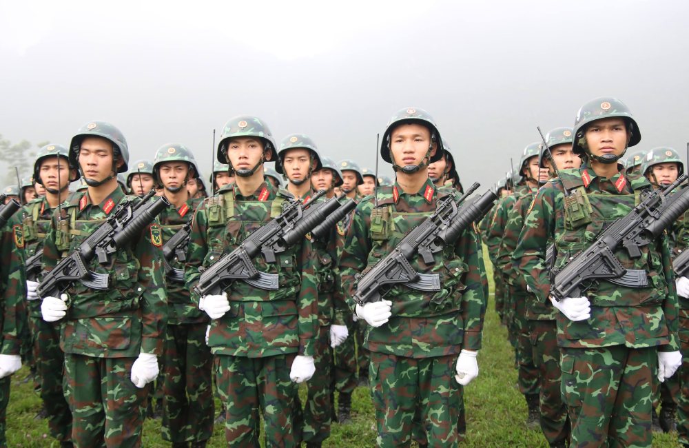 Military officers practice at the sports field. Photo: Ai Van