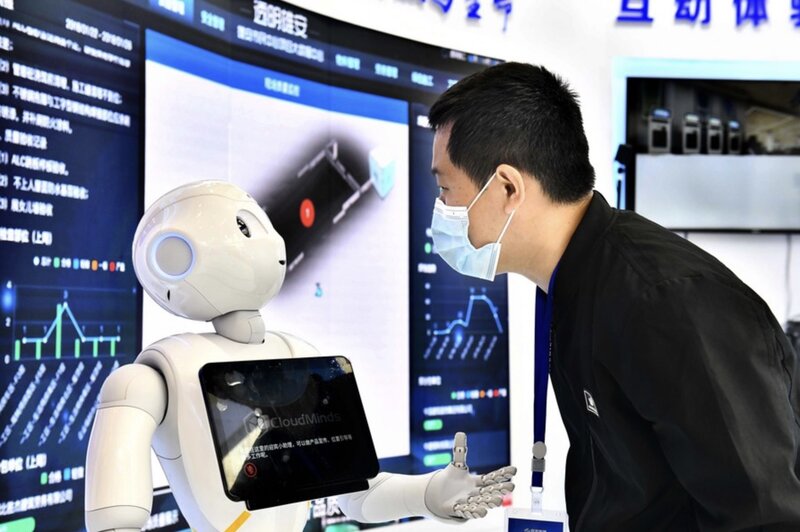 The more AI tools serve healthcare, the more rapidly they are developing. Photo: Xinhua