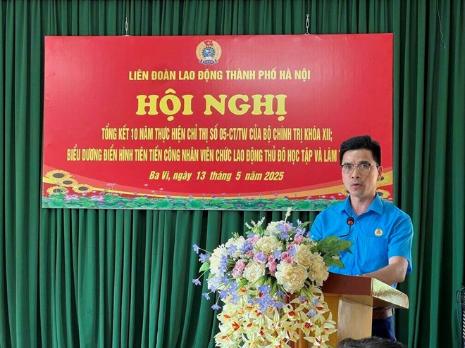 Những chuẩn mực đạo đức nghề nghiệp của cán bộ Công đoàn học tập theo Bác
