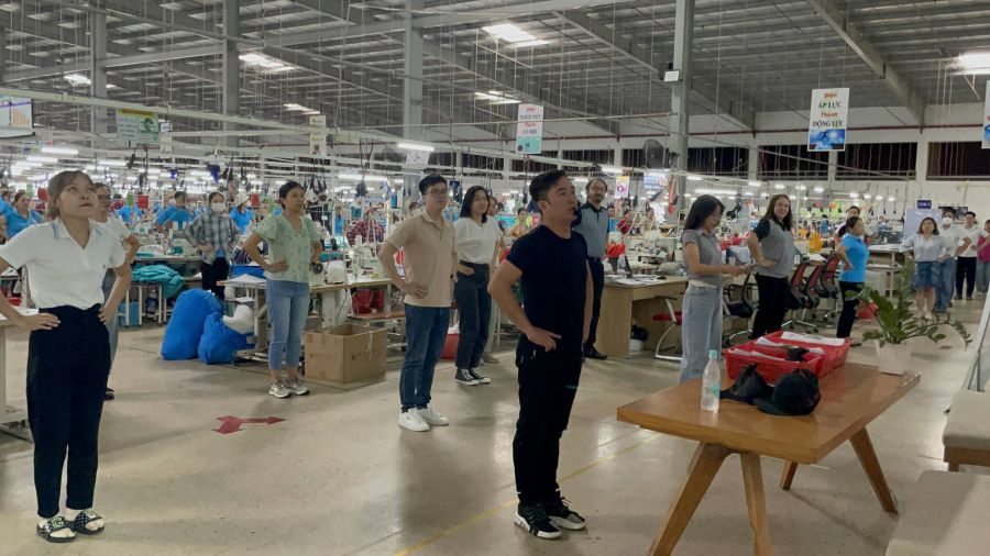 La compañia de acciones conjuntas de Dong Phu Cuong tiene muchas actividades para cuidar la salud de los trabajadores. Foto: Sindicato proporcionado