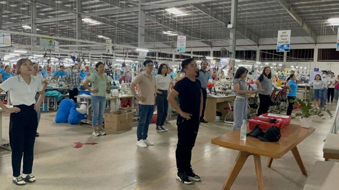 Doanh nghiệp Đồng Nai duy trì thể dục tại chỗ cho 17.000 người lao động
