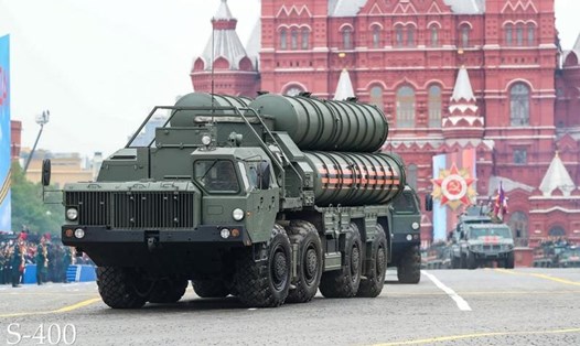 Tên lửa S-400. Ảnh: Xinhua