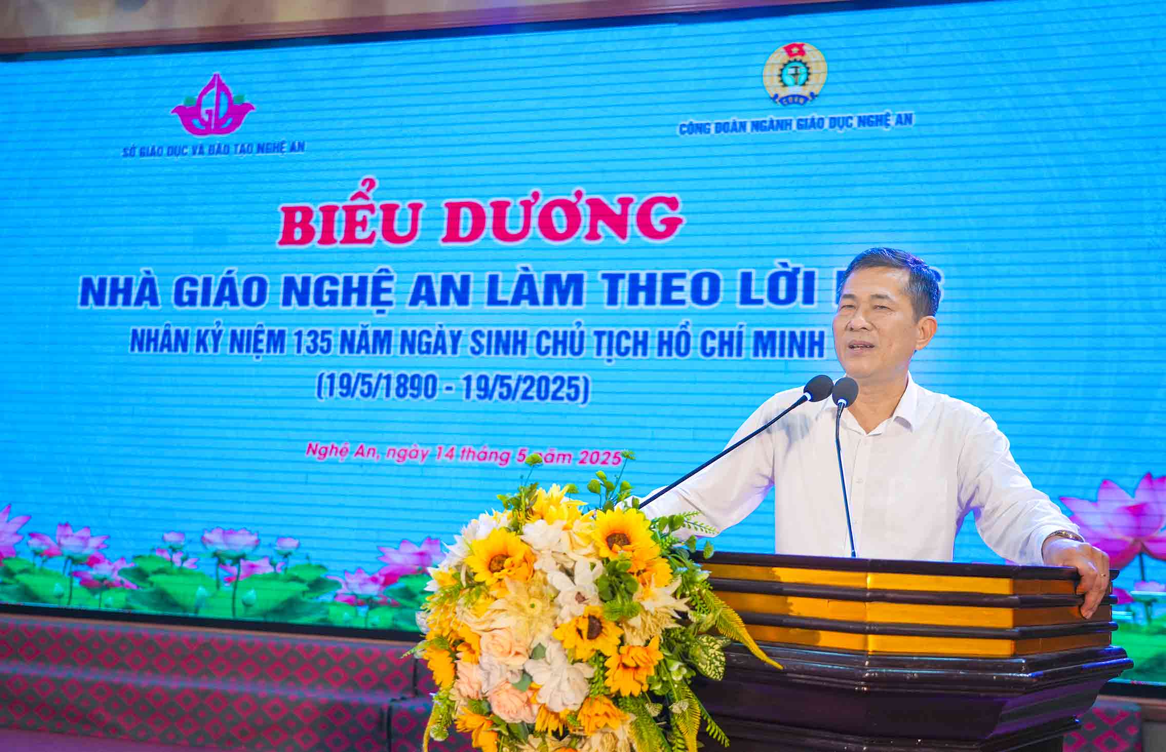 Ong Thai Van Thanh - Giam doc So Giao duc va Dao tao tinh Nghe An phat bieu tai chuong trinh. Anh: Duy Chuong
