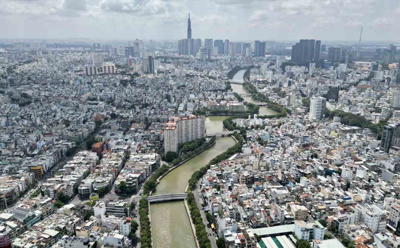 After the merger, Ho Chi Minh City will become a new super urban area of the Southeast region. Photo: Anh Tu