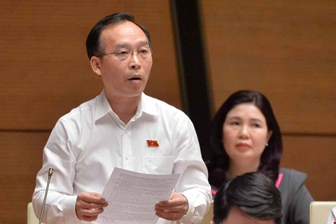 Đại biểu Trần Văn Tuấn - Đoàn ĐBQH tỉnh Bắc Giang. Ảnh: Quochoi