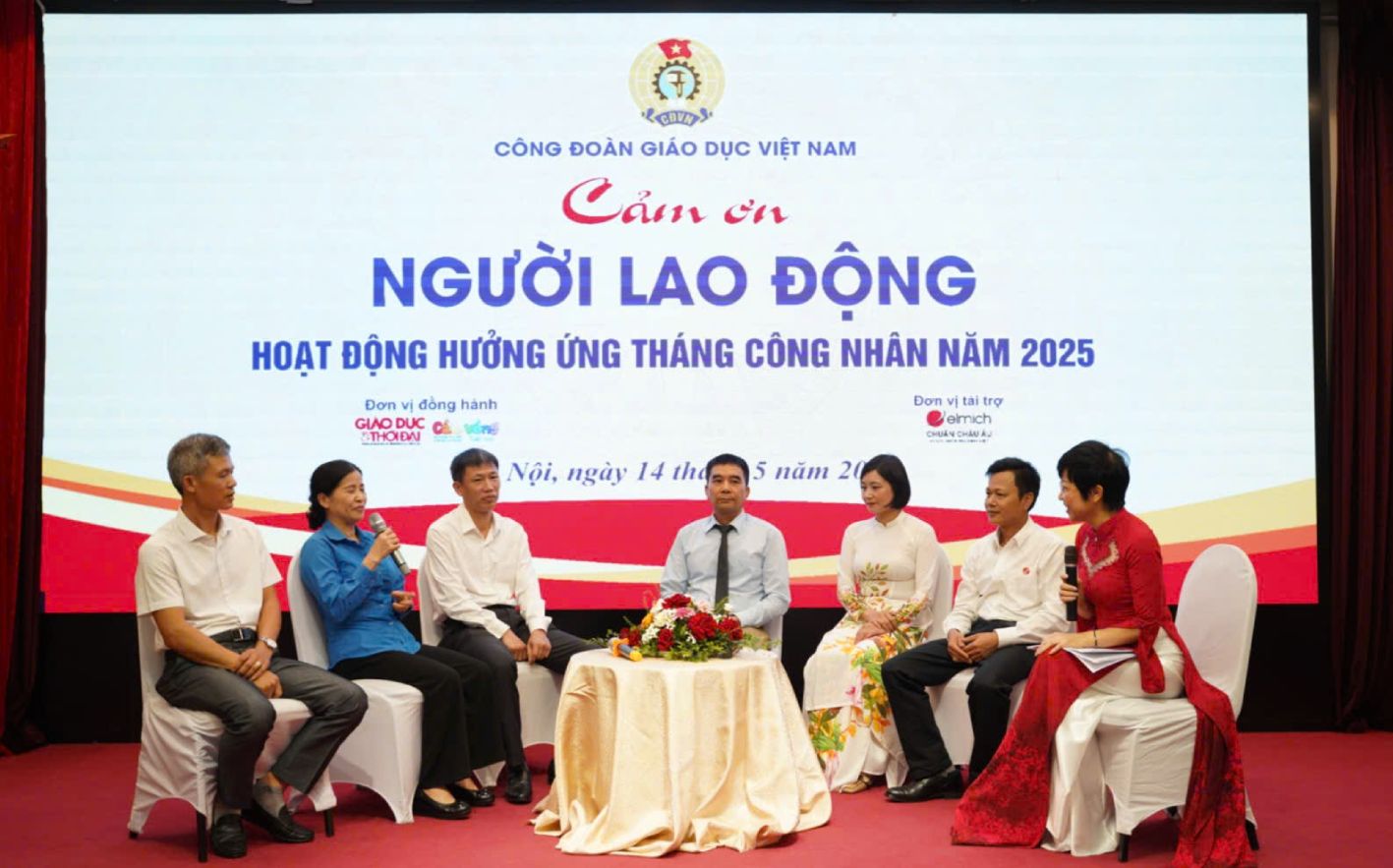 Los delegados intercambiaron en el programa "Gracias por los empleados". Foto: Quynh Chi