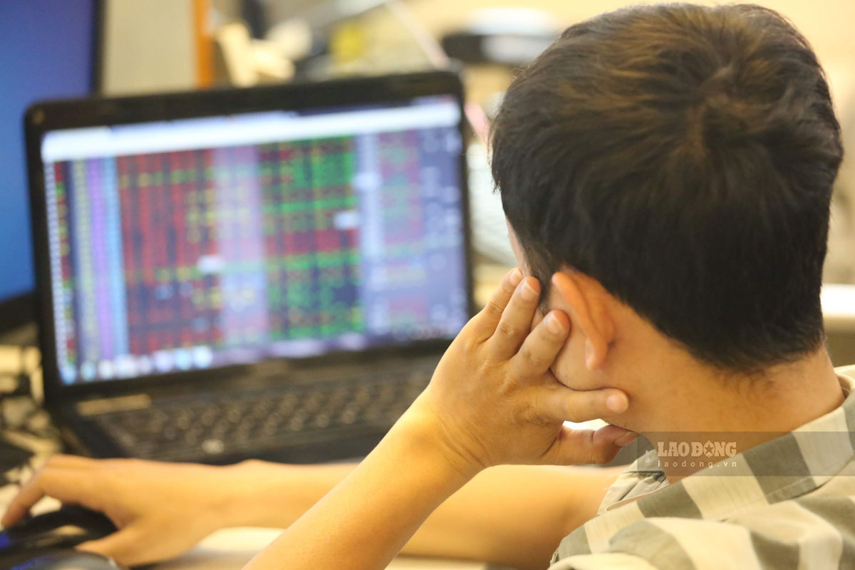 Electricity prices increased by 4.8% from May 10, 2025, creating a widespread effect on the entire stock market. Photo: Hai Nguyen.