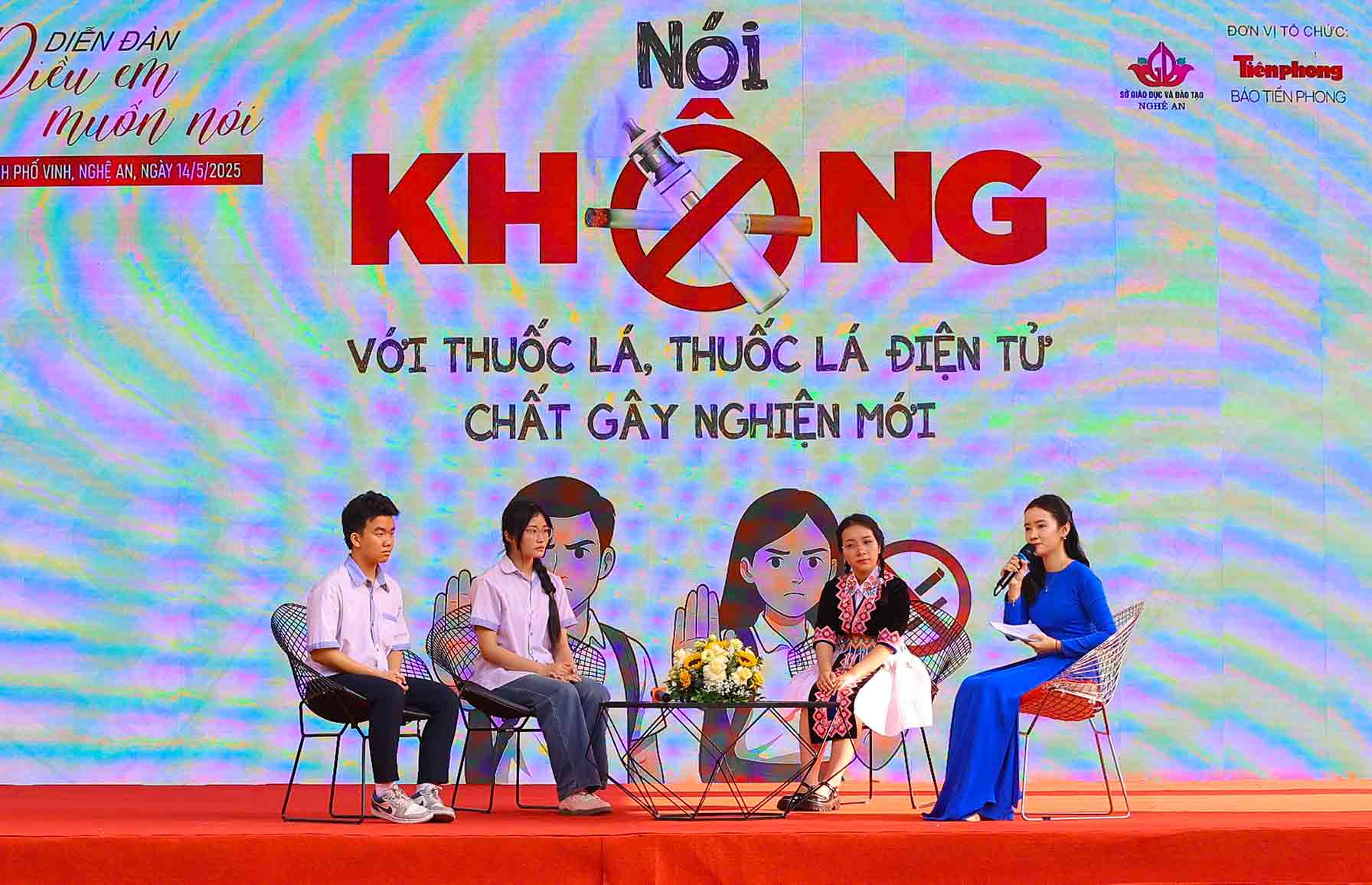 Tọa đàm với chủ đề