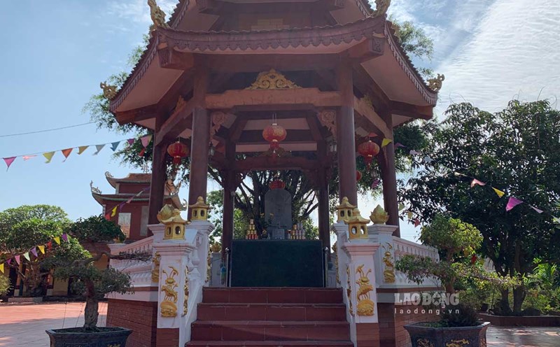 The national treasure of Giau Pagoda Beer is located in the grounds of Giau Pagoda in village 2, Dinh Xa commune, Phu Ly city, Ha Nam province. Photo: Ha Vi