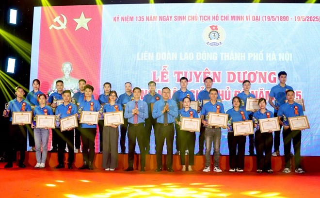 Tuyên dương 100 Công nhân giỏi Thủ đô năm 2025