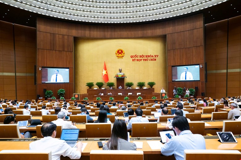 Du thao luat de xuat truong cong an cap xa moi co tham quyen xu phat nhu truong cong an huyen. Anh: Quochoi.vn