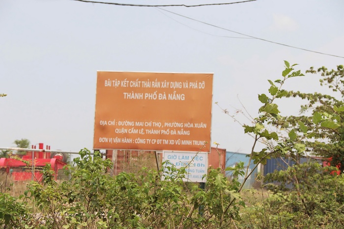 Đà Nẵng dừng bãi rác, dân mới hay sống cạnh ô nhiễm. Ảnh: Nguyễn Linh