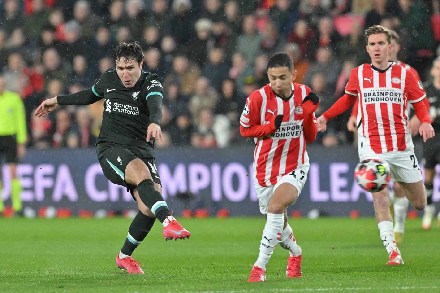 Federico Chiesa khong duoc trong dung nhu ky vong. Anh: AFP