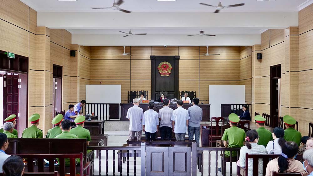 Toàn cảnh phiên tòa. Ảnh: Thanh Vũ