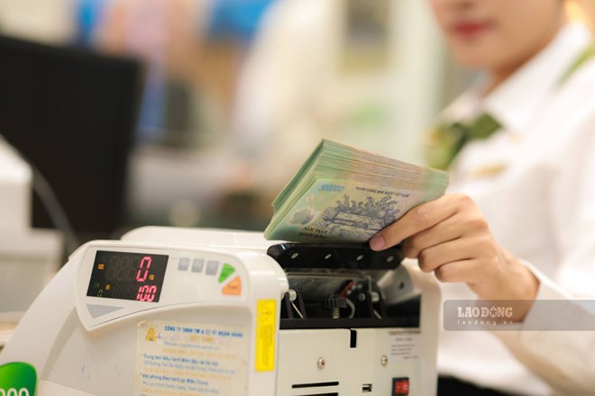 Remove obstacles in implementing ownership conversion and rearrangement of state-owned enterprises. Photo: Hai Nguyen.