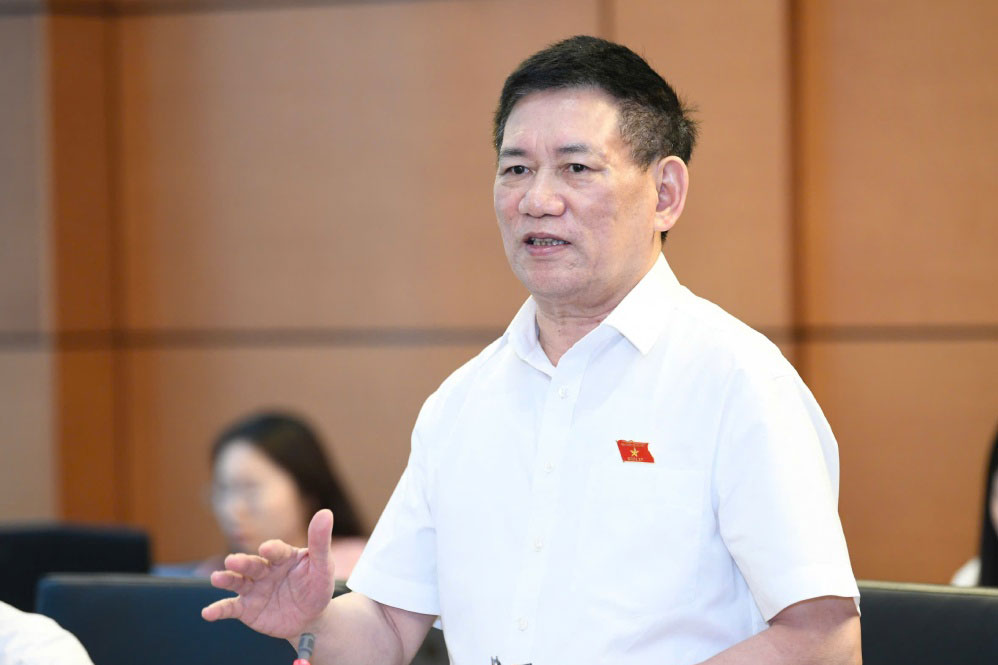 Member of the Party Central Committee, Deputy Prime Minister Ho Duc Phoc spoke about inspecting enterprises no more than once a year and the issue of enterprise development funds. Photo: Pham Thang