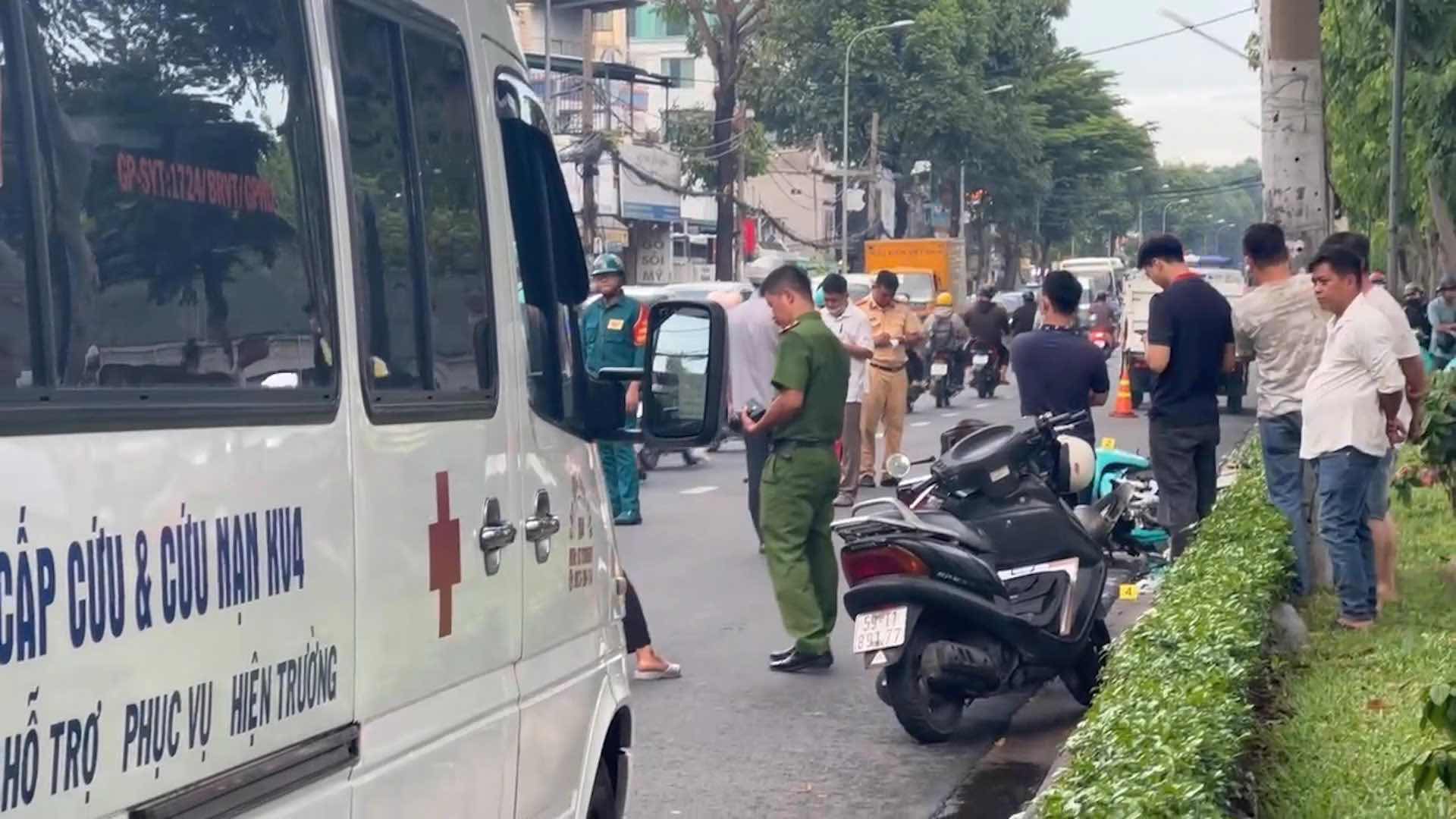 Colision de trafico entre 2 motos en la ciudad de Ho Chi Minh, una muerte en el lugar