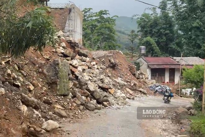 Cơ sở lưu trú ở Sa Pa sạt lở nghiêm trọng khiến người dân bất an