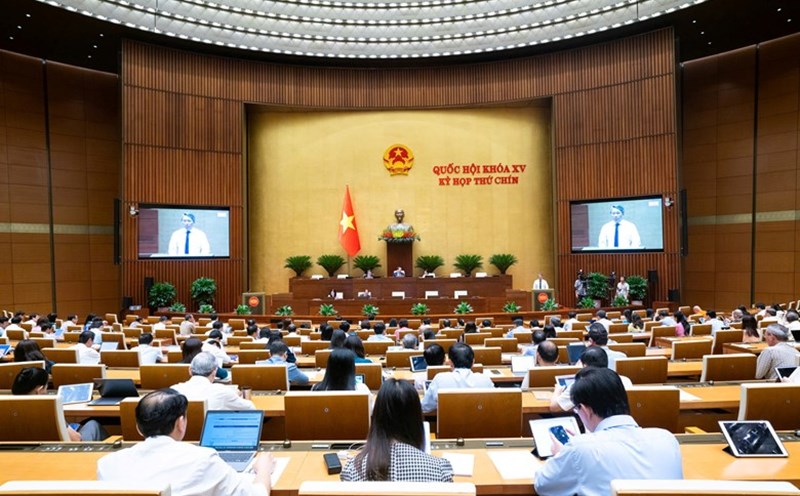 The National Assembly will question the two ministers at the 9th Session. Photo: Pham Dong