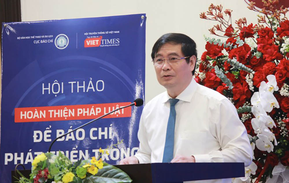 Deputy Head of the Central Propaganda and Mass Mobilization Commission Phan Xuan Thuy said that amending and supplementing the Press Law is extremely necessary to overcome the limitations and shortcomings of current press. Photo: X.L