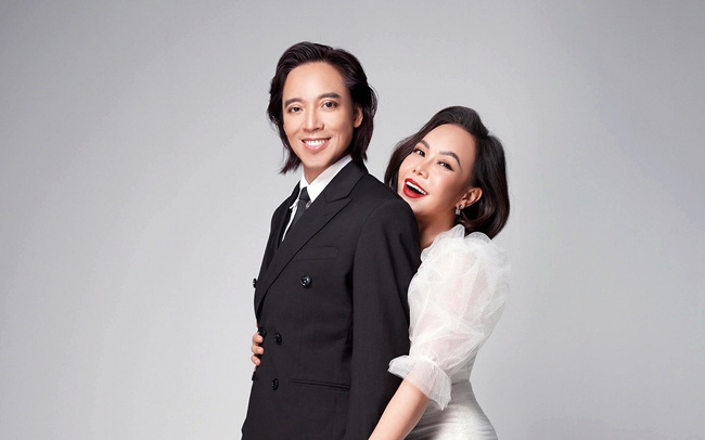 Viet Huong and her husband. Photo: Provided by the artist.
