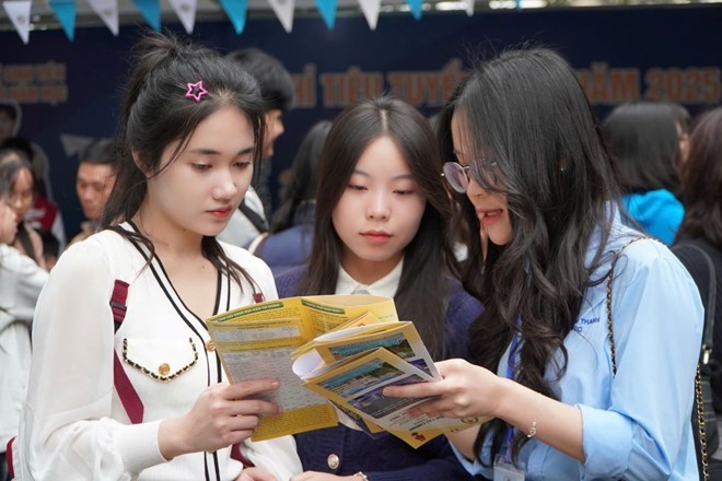 Hai Duong is determined to organize the 2025 high school exam safely and effectively. Illustrative photo: Van Trang