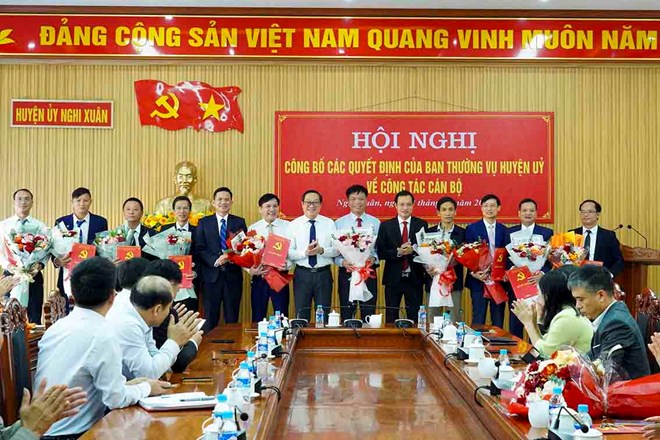 Nguyên tắc, định hướng bố trí cán bộ cấp xã sau sắp xếp ở Hà Tĩnh