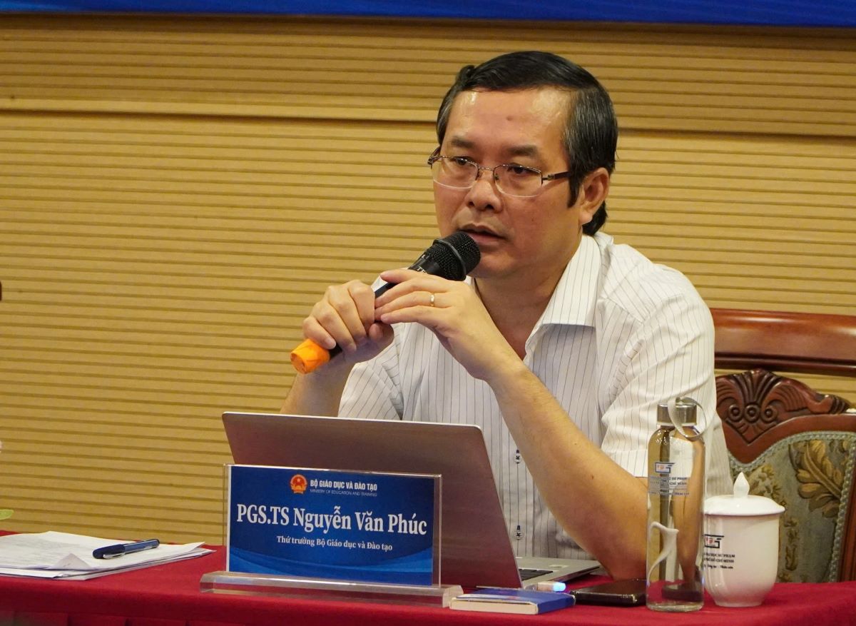 PGS.TS Nguyen Van Phuc - Thu truong Bo GDDT tai hoi thao. Anh: Chan Phuc