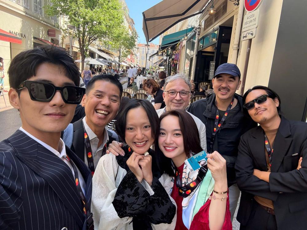 Kaity va dan sao Viet tham gia cac hoat dong trong khuon kho Lien hoan phim Cannes. Anh: Nhan vat cung cap