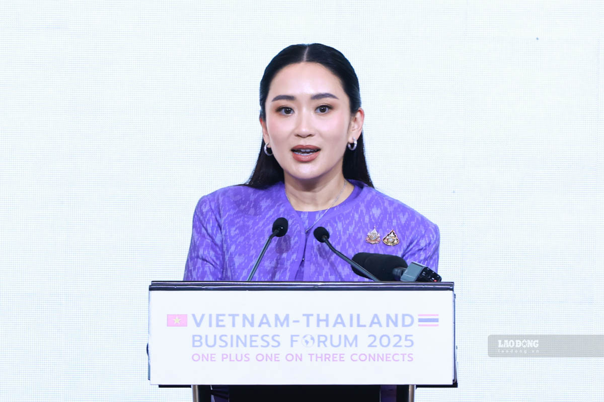 Thủ tướng Thái Lan Paetongtarn Shinawatra phát biểu. Ảnh: Hải Nguyễn