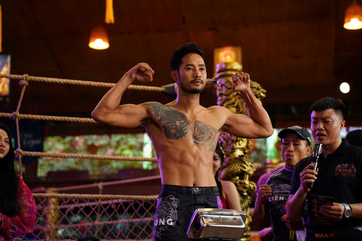 Artistas marciales preparados para el primer evento del torneo MMA VO en 2025. Foto: Nam Trung