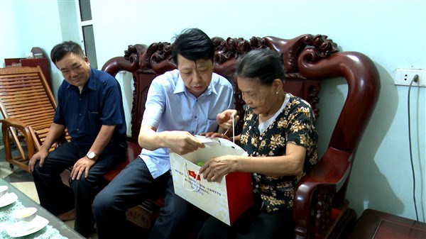 Phó chủ tịch huyện ở Bắc Ninh xin nghỉ hưu trước tuổi